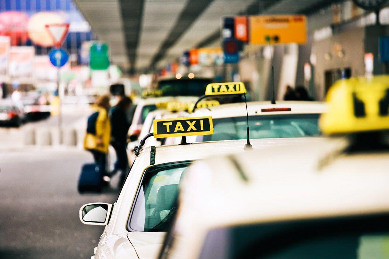 Your Trusted Bristol Taxi Partner: Timely, Safe, and Secure