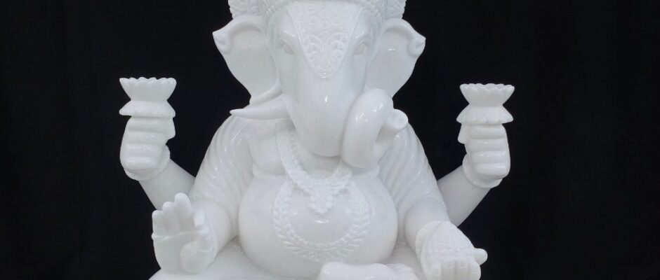 white ganesh murti