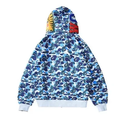 the-ultimate-guide-to-the-black-bape-hoodie