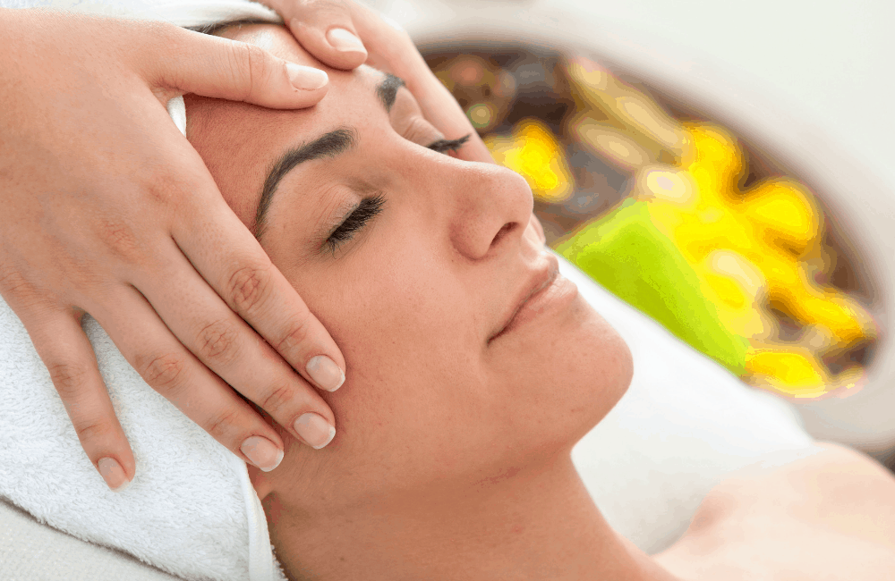 Pamper Yourself with a Deep Cleansing Facial Dubai’s Premier Salons