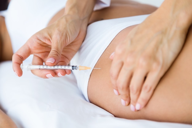 Weight Loss Injections in Dubai: A Comparison of Wegovy and Ozempic