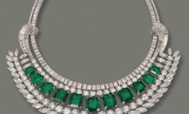 royal emerald necklace