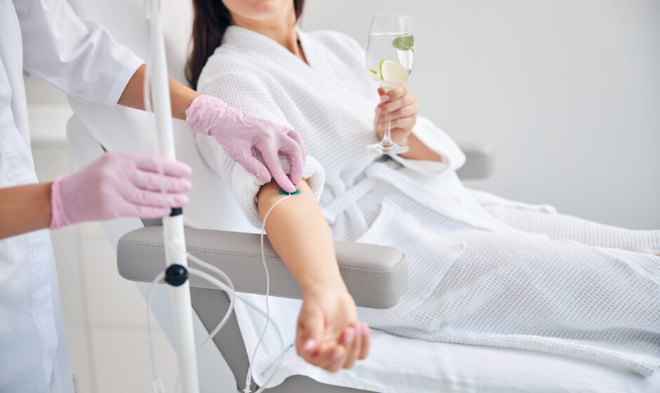 IV Drip Therapy, IV Vitamin Injections | A Modern Wellness Trend