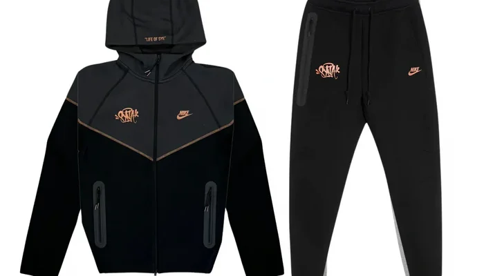 Syna World Tracksuit