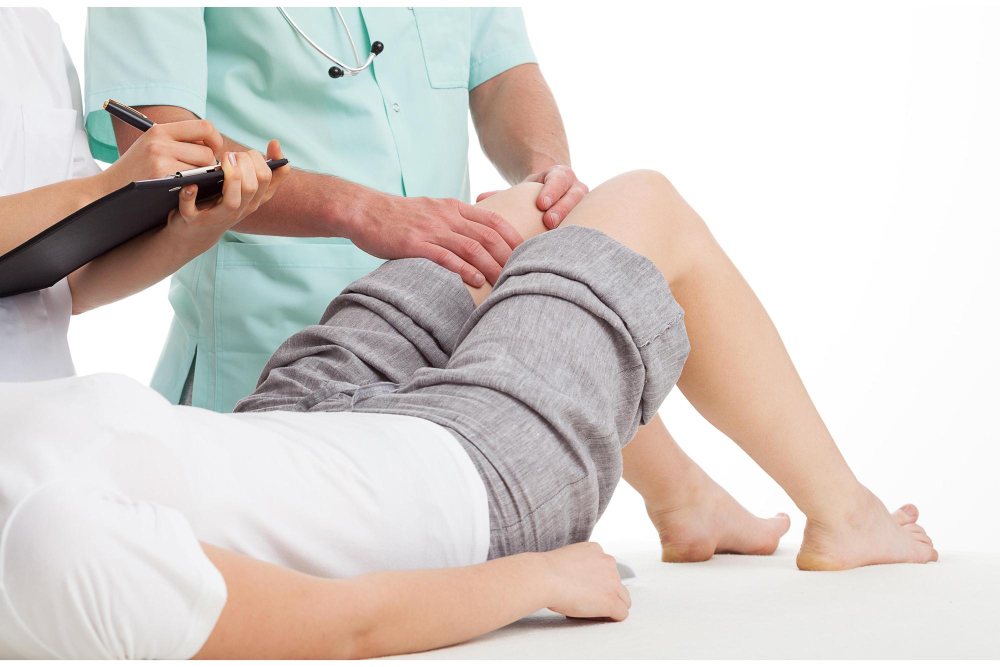 Effective Ways Laser Therapy for Knee Pain Relief Eases Discomfort